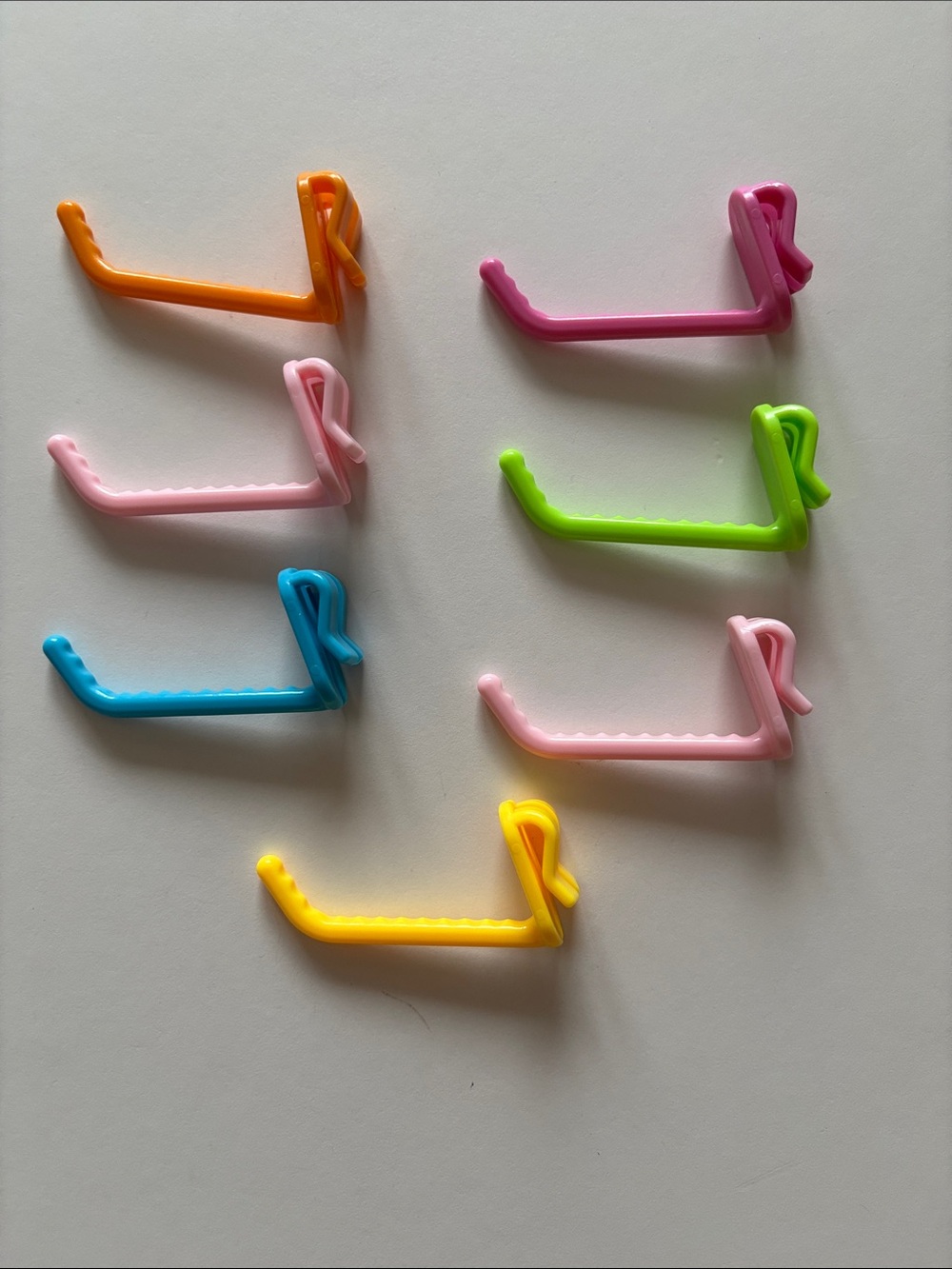 Set of 7-Gridwall Hooks - Assorted Bright Colors